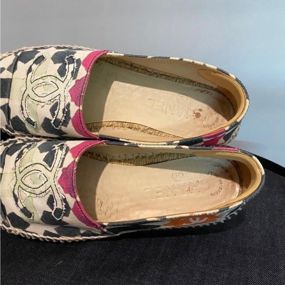 Chanel Espadrilles - Picture 6 of 7